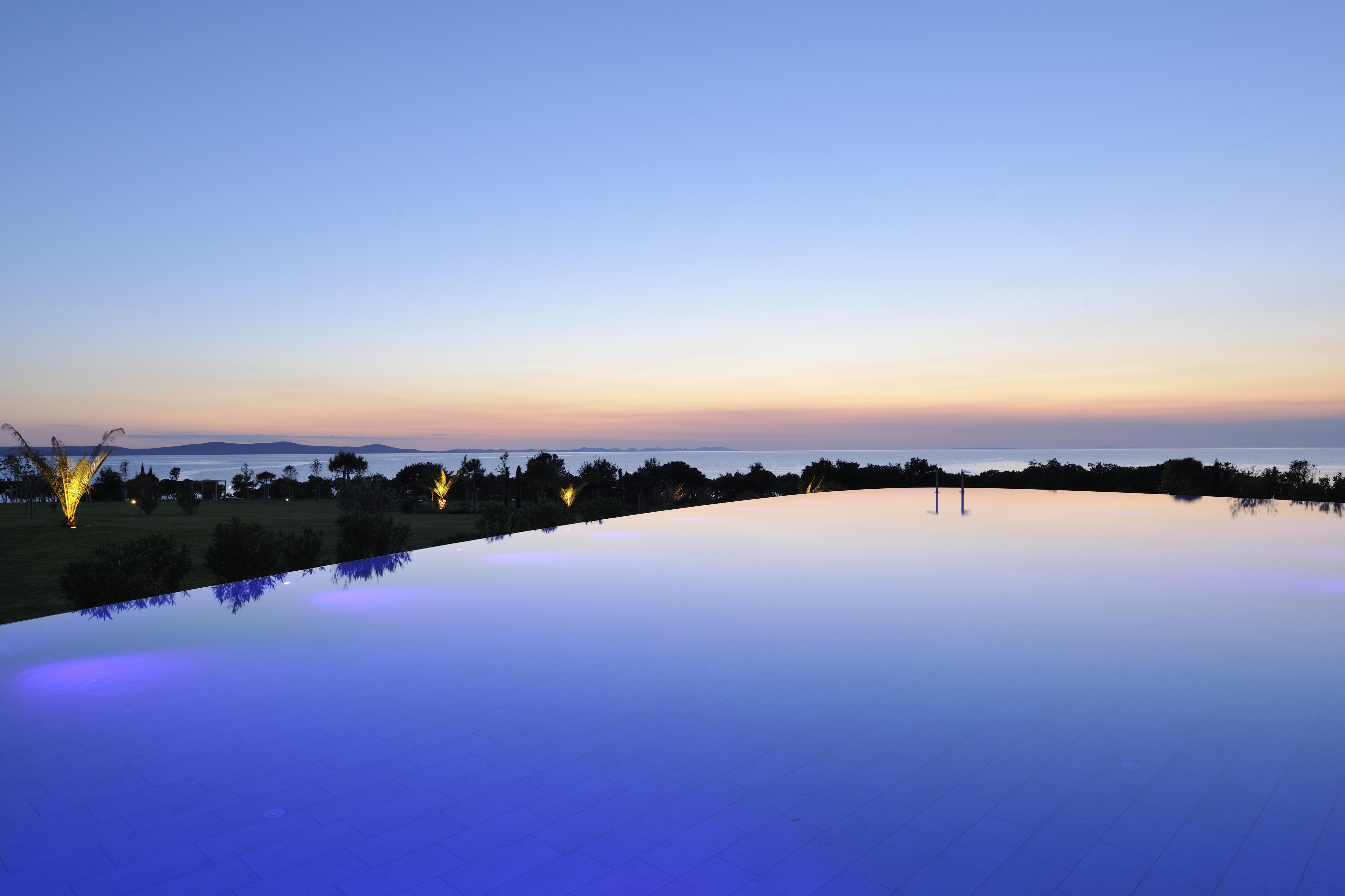 Falkensteiner Hotel & Spa Iadera Petrcane Eksteriør bilde Sunset at the resort