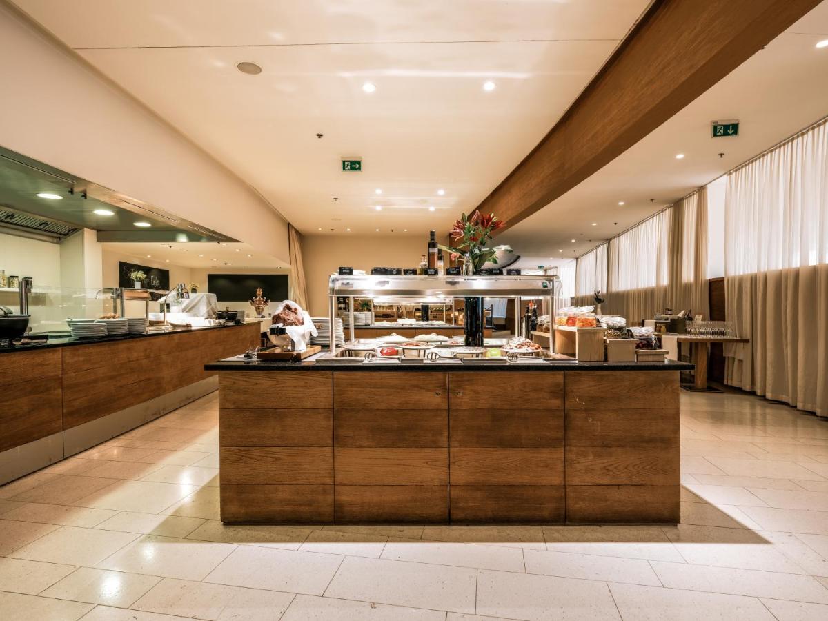 Falkensteiner Hotel & Spa Iadera Petrcane Eksteriør bilde The lounge at the airport